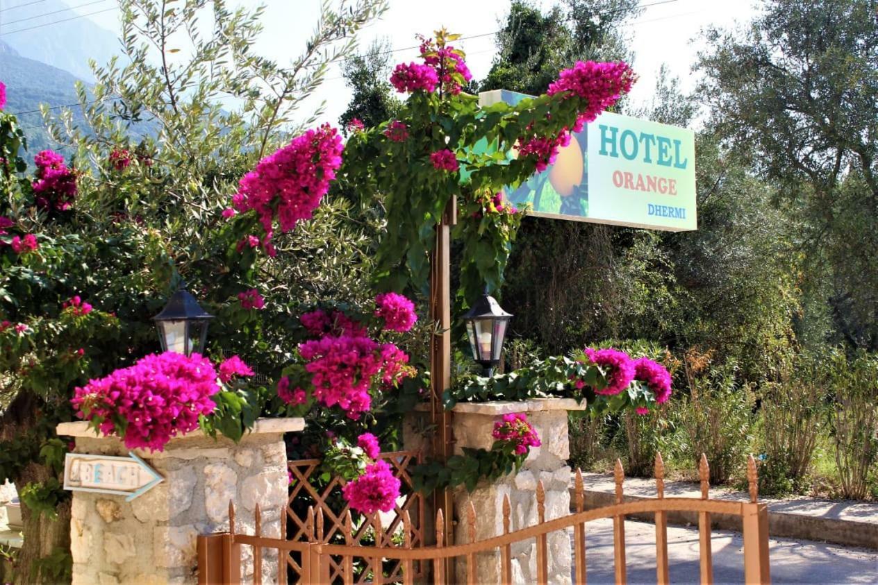 Hotel Orange Dhërmi Exterior foto
